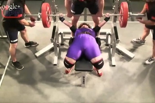 Hund Min Chu - Bench Press 181kg at -84kg Woman
