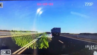 Момент ДТП на трассе М4 под Новочеркасском