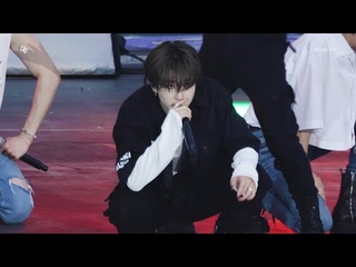 220814 Stray Kids -  l