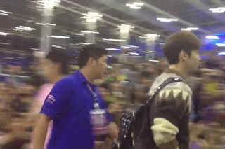 Fancam 121125 Super Junior , Shinee , TVXQ At Suvarnabhumi Airport back to Korea