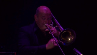 Les Etoiles du Cinéma (from Le Cinéma de Minuit) {Live - Grand Rex, Paris)