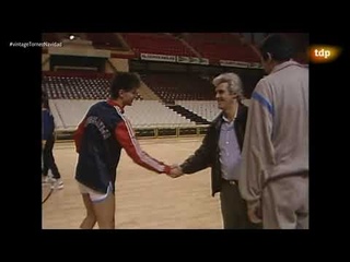 EL BAUL DE LOS RECUERDOS ENTRENAMIENTOS DE R. MADRID Y YUGOSLAVIA,PREVIO DEL TORNEO DE NAVIDAD 1986