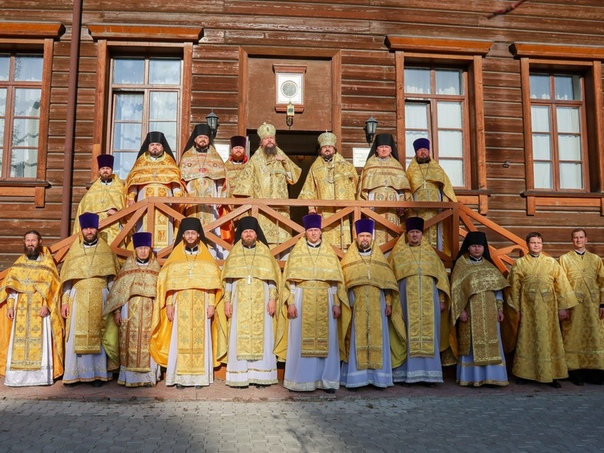 священник феофан в казани. православные якуты. сайт якутской епархии. сайт якутской епархии. иподьякон архиепископа романа якутского.