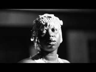 Joviale - Glass Peach (Lyric Video)