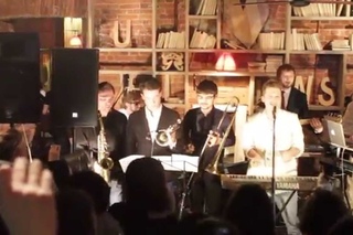 Меджикул  Yoshi (live)