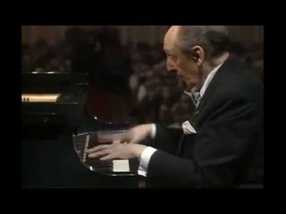 Vladimir Horowitz plays 2 etiudes Aleksandr Skriabin: Etiude in C#Minor Op.2 No1 and Etiude in D#Minor Op.8 No12.
