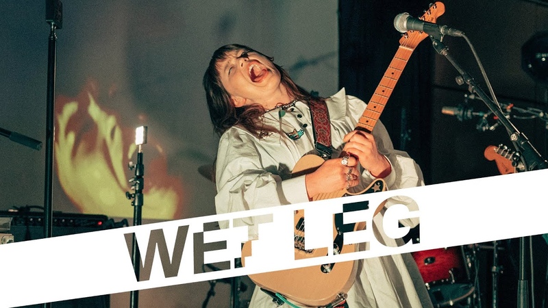 Wet Leg Ur Mum, Stu Bru LIVE LIVE, Studio
