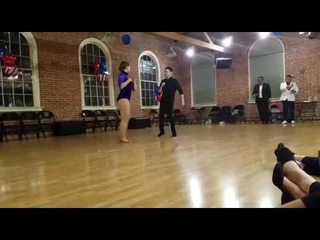 Brandon and Thalia's Enseame a Olvidar routine