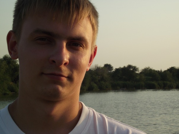 №37, Антон Ульянов, Таганрог №37, Антон Ульянов, Таганрог