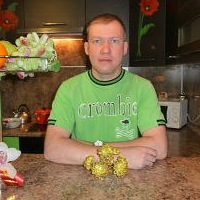 Юрий Юров