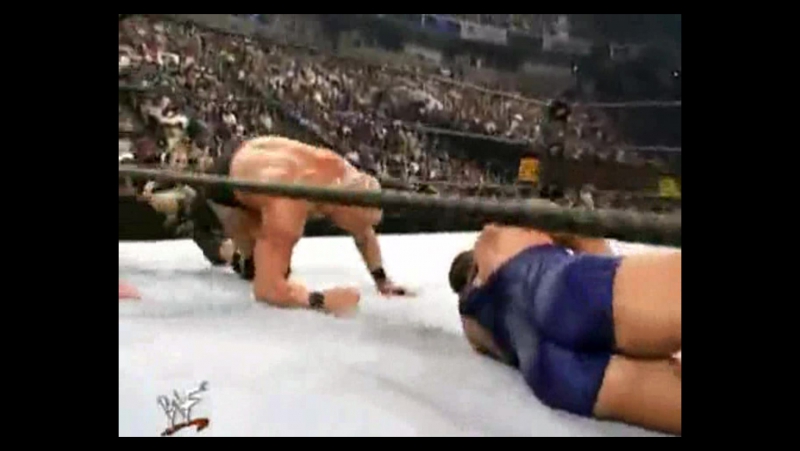 WWF Summerslam 2001 Steve Austin vs. Kurt Angle ( WWF Championship) (Комментирует 11 Dead