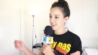 Entrevista de Vanessa Augusto a Jain | NOS Alive 2018 | RTP
