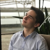 Александр Дудин