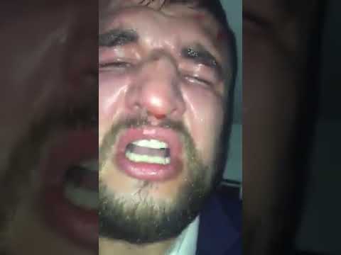 Встиг вийти в стрім з автозаку