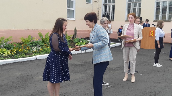 школа в посольстве рф в пекине. подслушано вичуга. подслушано вичуга. услышано вичуга. село захаровское камышловский район церковь.