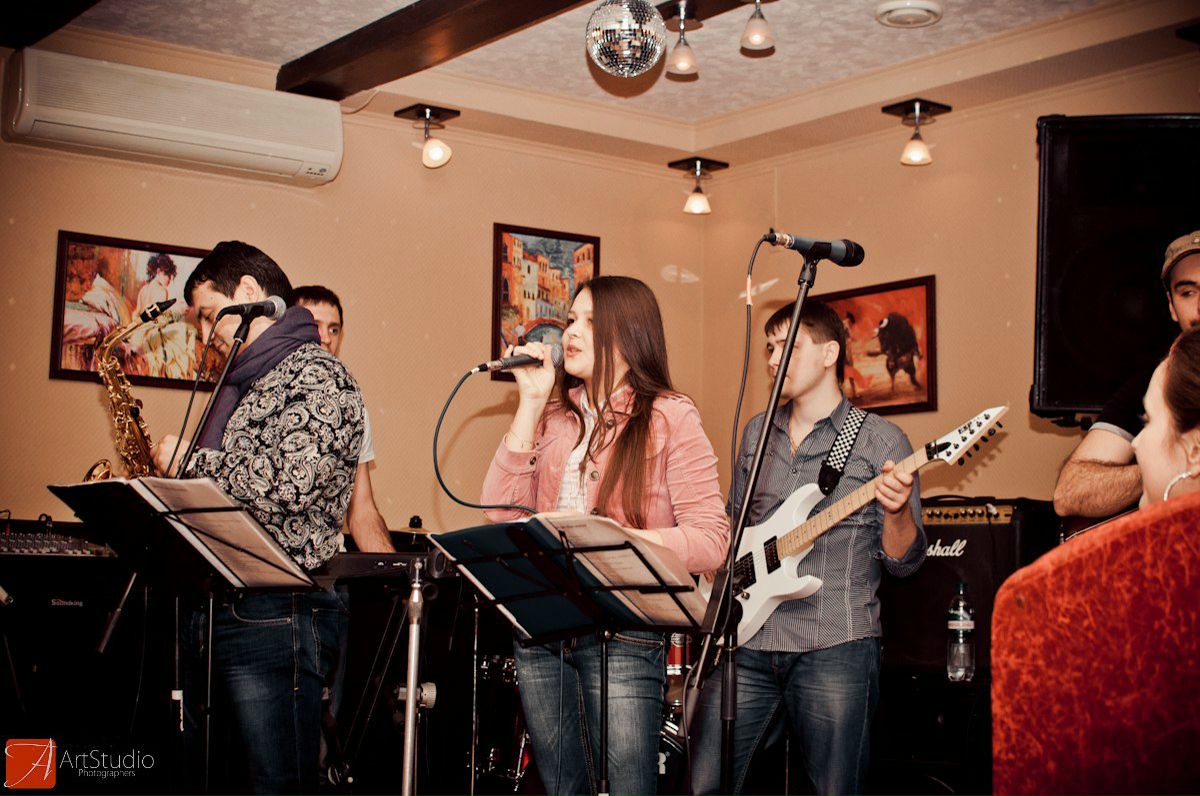 Алёна Дмитерко | Мариуполь