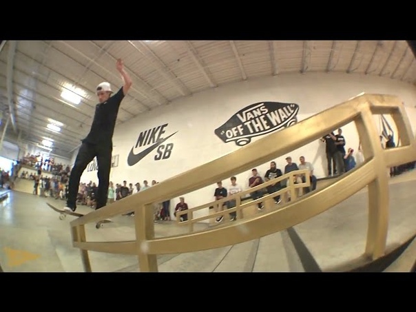 PRIMITIVE SKATE x FAMILIA