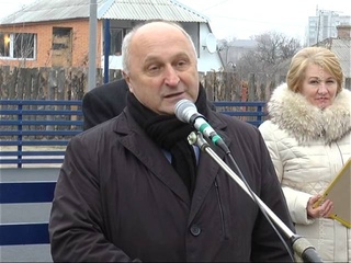 Спортплощадка в гимназии  КоростеньТВ