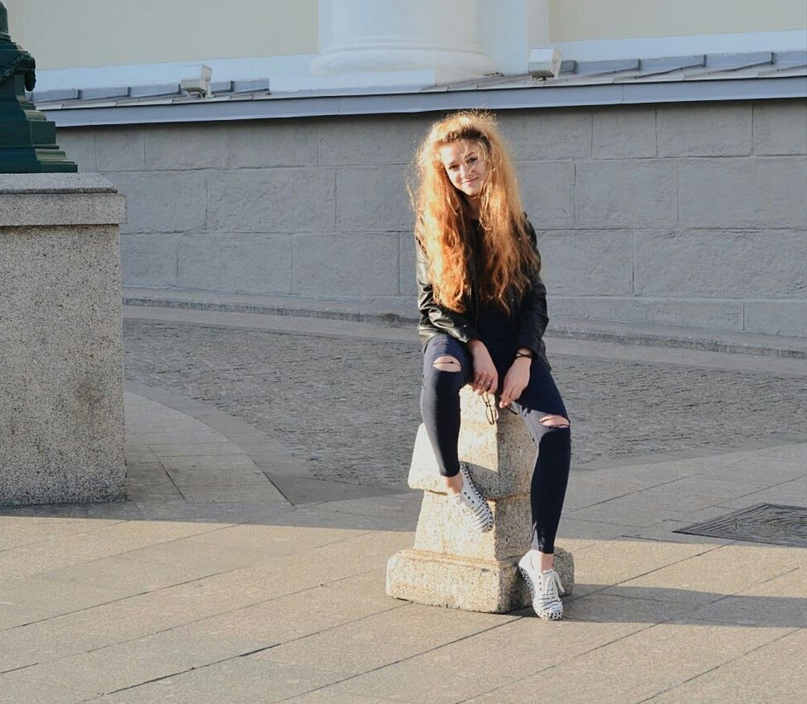 Вероника Тихомирова |