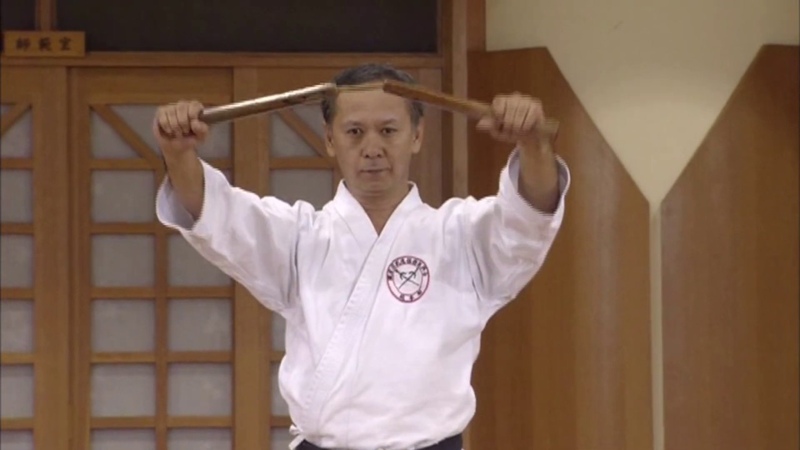 ヌンティー釵　卍釵　琉球古武道 釵 ステンレス製 沖縄型（全日本琉球古武道連盟公認）の販売