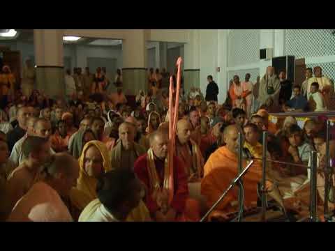 Radhanath Swami Aindra Kirtan at ISKCON Mayapur Original Version 15 Feb