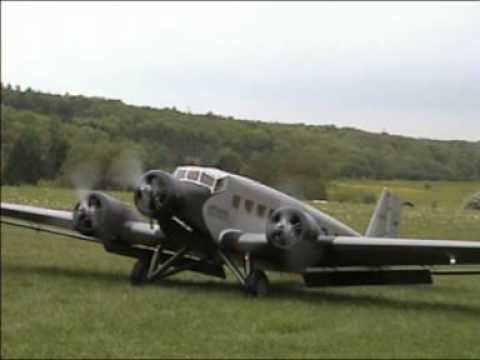 Worlds Largest Ju 52 RC model