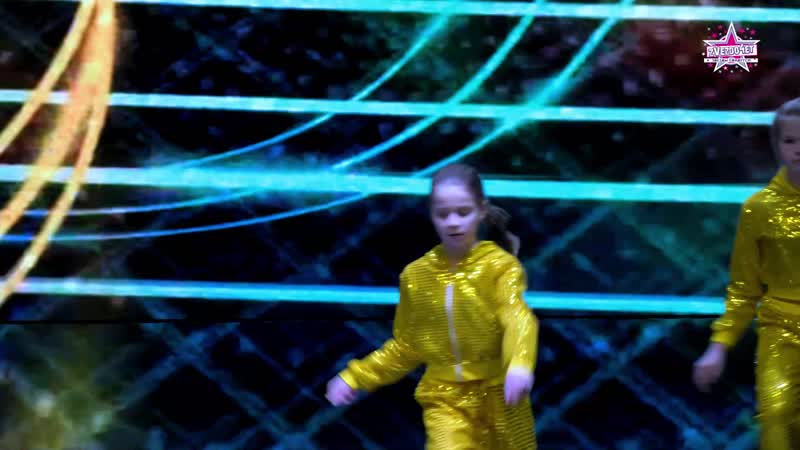 Видео от Фитнес студия La