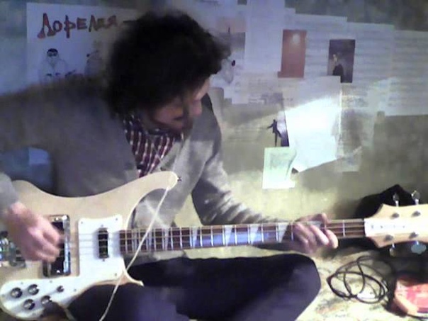 mando diao dance with somebody bass