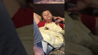 ИРИШКА ЧИКИ ПИКИ НЕ КОРМИТ БЕЗУМНОГО ПАШУ. ОСТАЁТСЯ ТОЛЬКО ПОДПИСЧИКАМ ЖАЛОВАТЬСЯ И ЖЕВАТЬ КОЛБАСУ